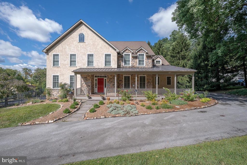 2140 HOWELL RD, Malvern, PA 19355