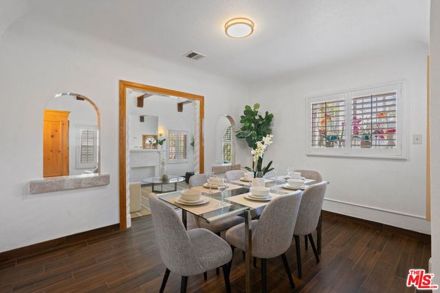 5359 Saturn Street, Los Angeles, CA 90019