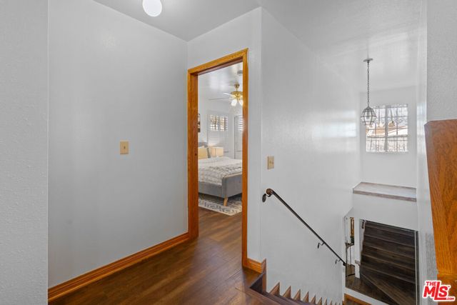 5359 Saturn Street, Los Angeles, CA 90019
