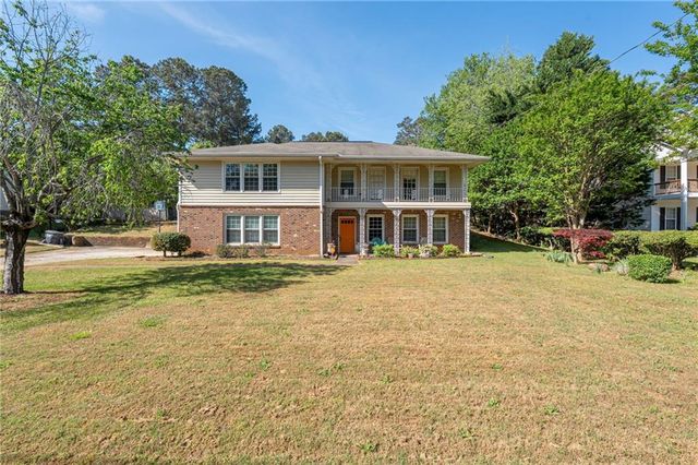 2491 Highland Golf Course Drive SE, Conyers, GA 30013