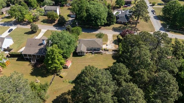 2491 Highland Golf Course Drive SE, Conyers, GA 30013