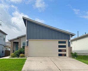 2307 Langdale LN, Austin, TX 78754