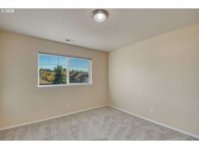 3637 Nw LANSBROOK Ter, Portland, OR 97229