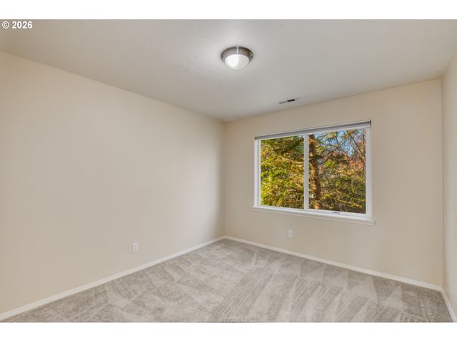 3637 Nw LANSBROOK Ter, Portland, OR 97229