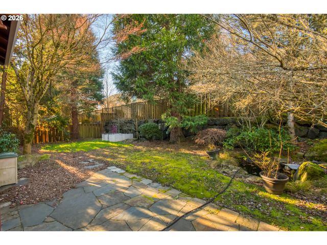 3637 Nw LANSBROOK Ter, Portland, OR 97229