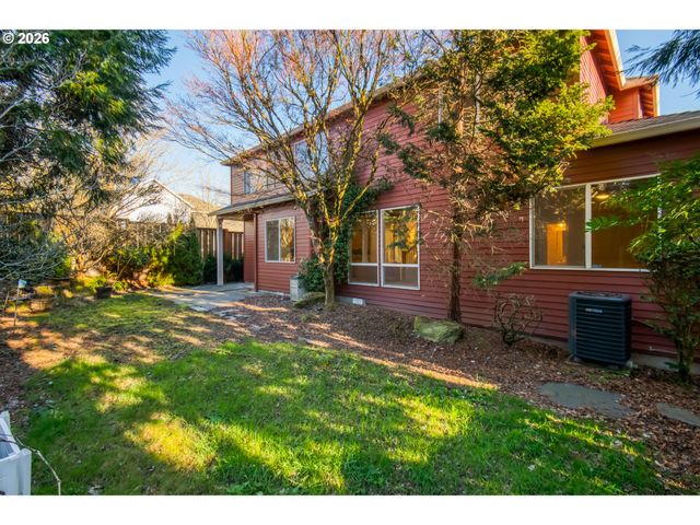 3637 Nw LANSBROOK Ter, Portland, OR 97229