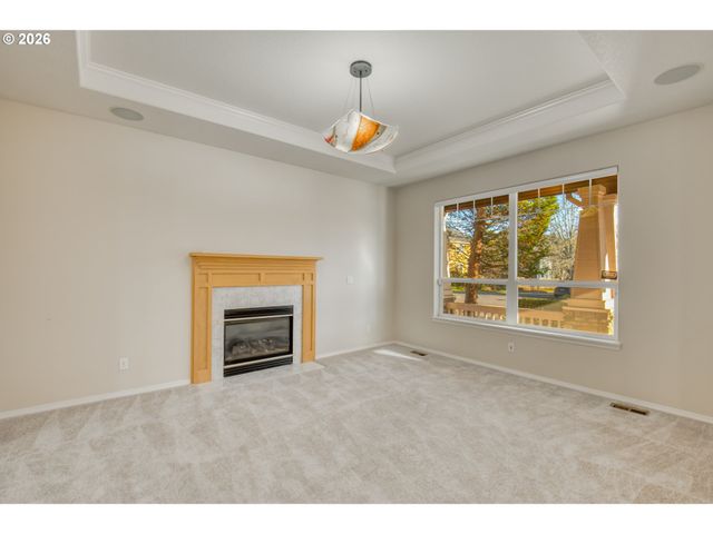 3637 Nw LANSBROOK Ter, Portland, OR 97229