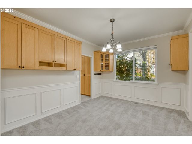 3637 Nw LANSBROOK Ter, Portland, OR 97229