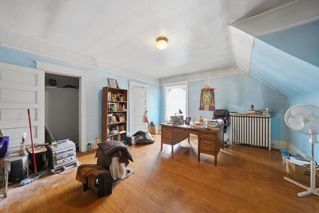 10628 S Longwood Drive, Chicago, IL 60643