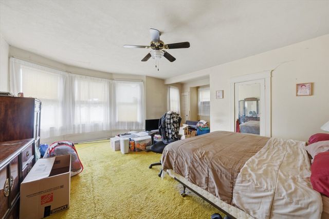 10628 S Longwood Drive, Chicago, IL 60643