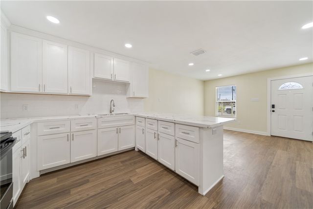 923 Craig St, Corpus Christi, TX 78404