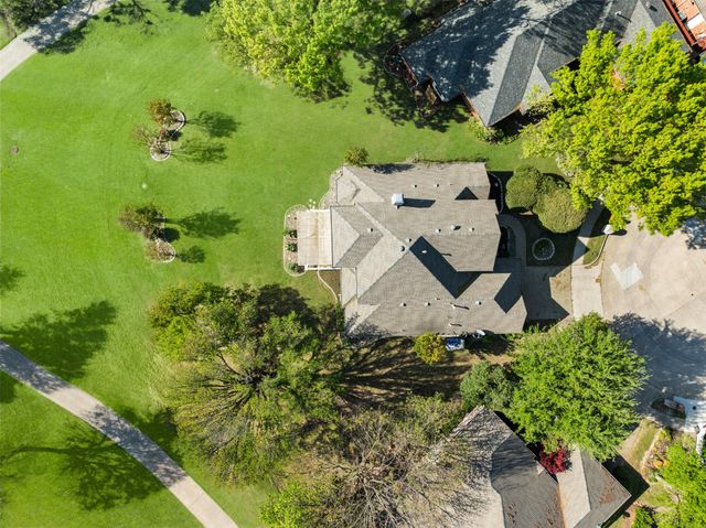 2316 Broken Point, Mckinney, TX 75072