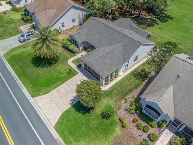 511 CHULA VISTA AVENUE, Lady Lake, FL 32159