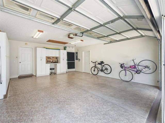 511 CHULA VISTA AVENUE, Lady Lake, FL 32159