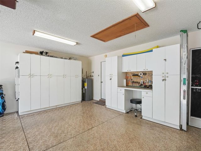 511 CHULA VISTA AVENUE, Lady Lake, FL 32159