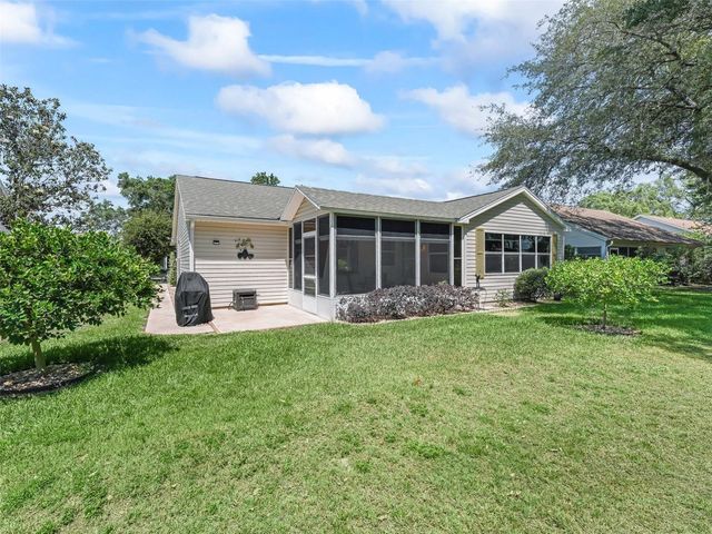 511 CHULA VISTA AVENUE, Lady Lake, FL 32159