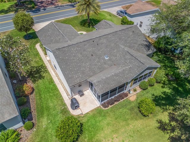 511 CHULA VISTA AVENUE, Lady Lake, FL 32159