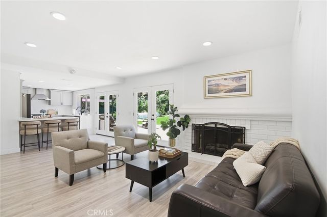 11515 Doral, Los Angeles, CA 91326