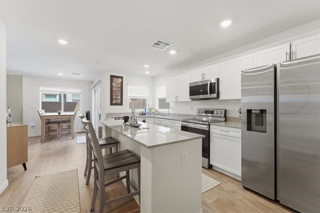 2682 Mango Light Avenue, North Las Vegas, NV 89086