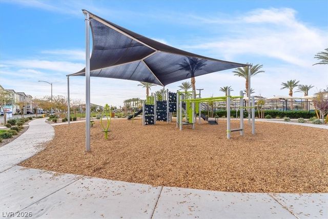 2682 Mango Light Avenue, North Las Vegas, NV 89086