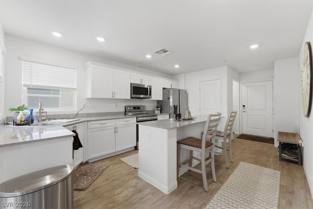 2682 Mango Light Avenue, North Las Vegas, NV 89086