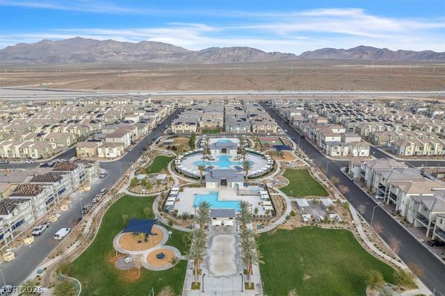 2682 Mango Light Avenue, North Las Vegas, NV 89086