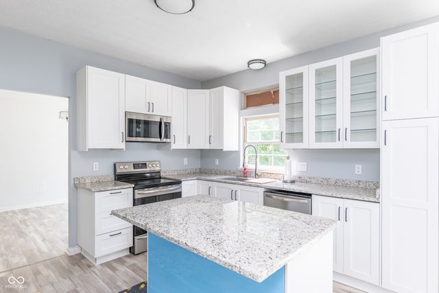 6336 Fountain Springs Boulevard, Indianapolis, IN 46236