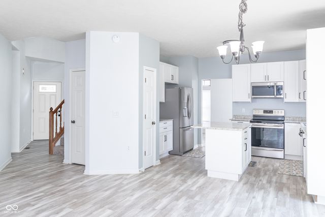 6336 Fountain Springs Boulevard, Indianapolis, IN 46236