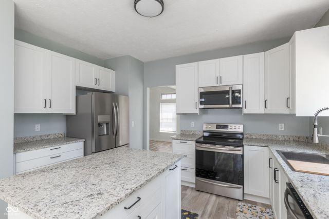 6336 Fountain Springs Boulevard, Indianapolis, IN 46236