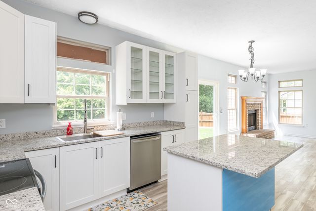 6336 Fountain Springs Boulevard, Indianapolis, IN 46236