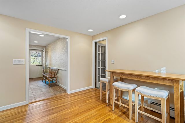 22 Old Gordon Road, Brentwood, NH 03833