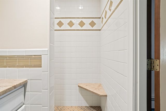 22 Old Gordon Road, Brentwood, NH 03833