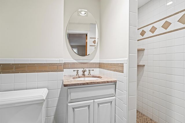 22 Old Gordon Road, Brentwood, NH 03833