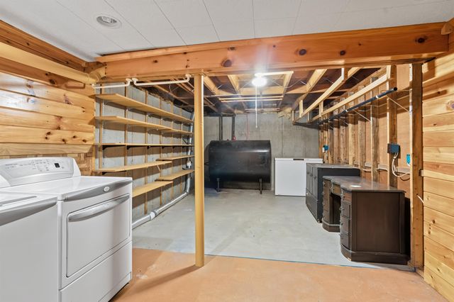 22 Old Gordon Road, Brentwood, NH 03833