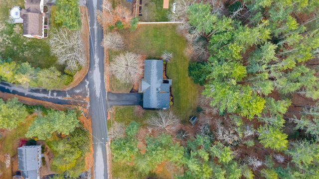 22 Old Gordon Road, Brentwood, NH 03833