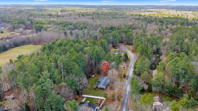 22 Old Gordon Road, Brentwood, NH 03833