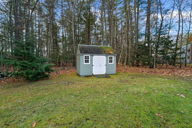 22 Old Gordon Road, Brentwood, NH 03833