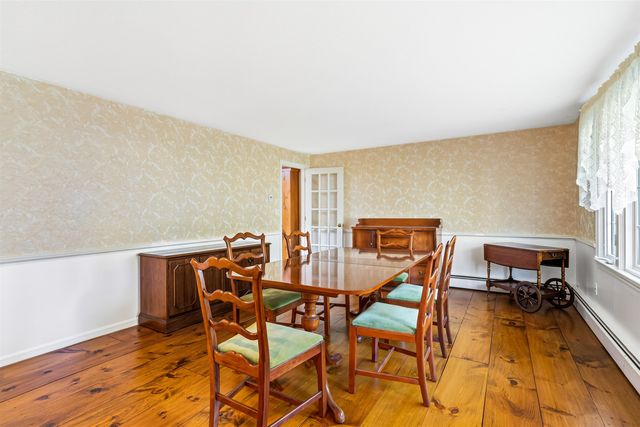 22 Old Gordon Road, Brentwood, NH 03833