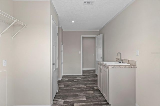 10877 OLD LAKELAND HIGHWAY, Dade City, FL 33525