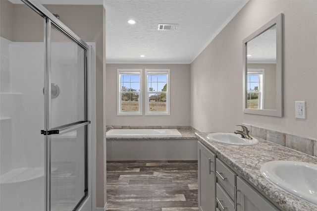 10877 OLD LAKELAND HIGHWAY, Dade City, FL 33525