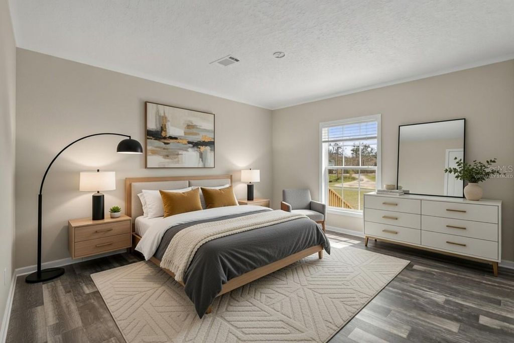 Image 6 of property listing at 10877 OLD LAKELAND HIGHWAY, Dade City, FL 33525