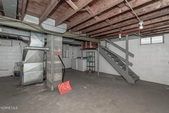 4048 Asbury Drive, Toledo, OH 43612