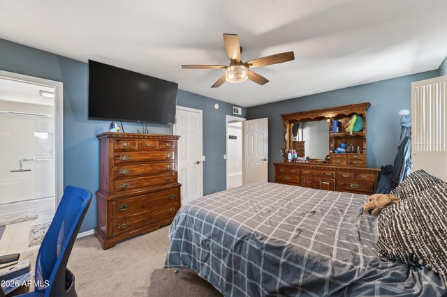 19426 N LAKEFOREST Drive, Sun City, AZ 85373