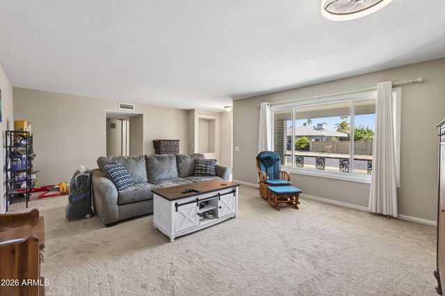 19426 N LAKEFOREST Drive, Sun City, AZ 85373