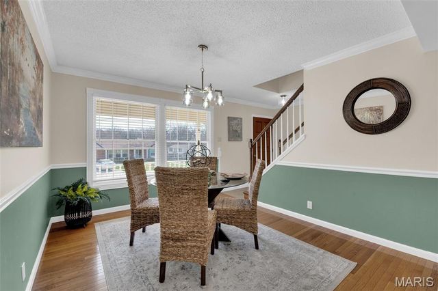 5545 Dantonaire Place, St Louis, MO 63128