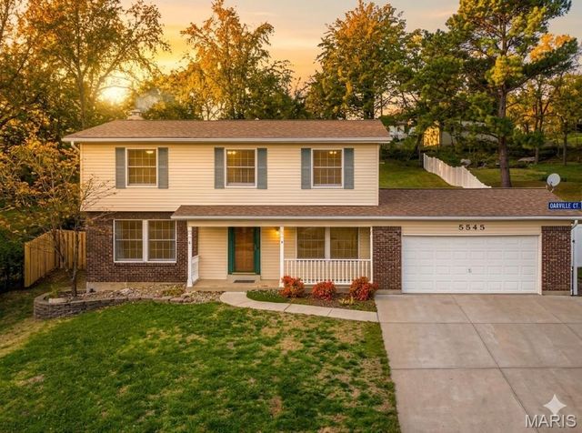 5545 Dantonaire Place, St Louis, MO 63128