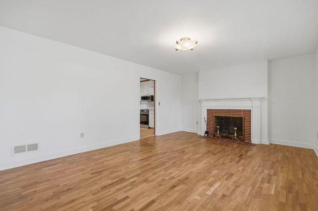 19 Wofford St, Inman, SC 29349