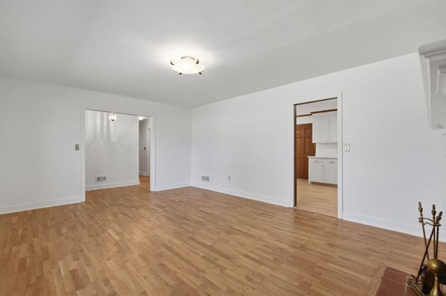 19 Wofford St, Inman, SC 29349