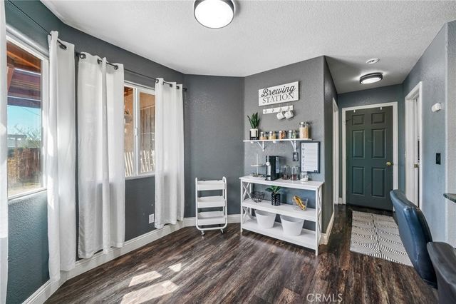 16315 Winona, Victorville, CA 92395