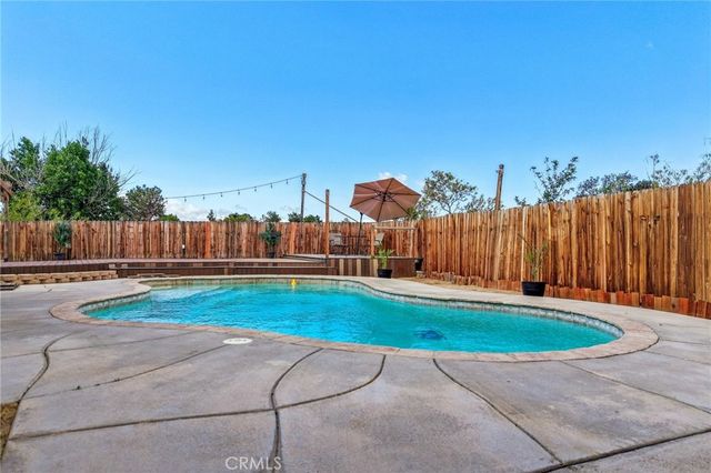 16315 Winona, Victorville, CA 92395